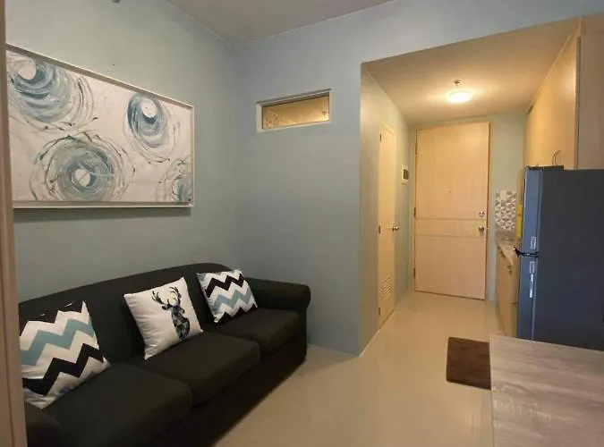 Condo Suite Near Airport Apartahotel